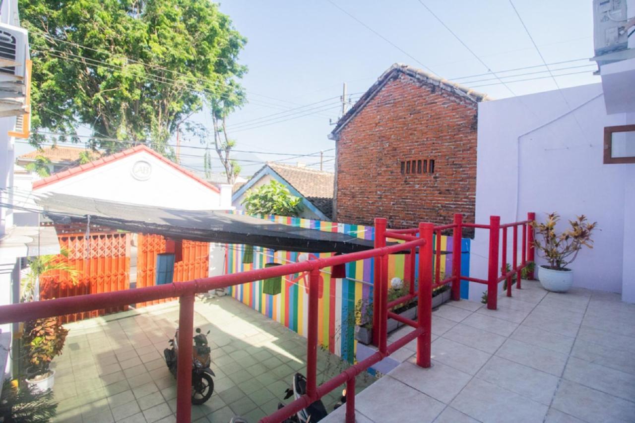 RedDoorz near Pantai Boom Hotel Banyuwangi  Exterior foto
